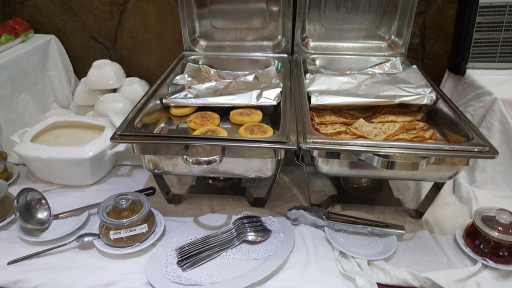 Rania Belmadina Hotel 카사블랑카 외부 사진