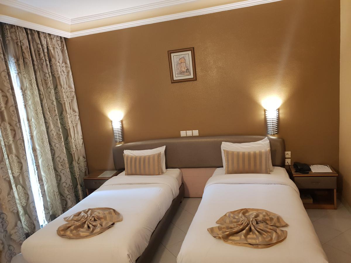Rania Belmadina Hotel 카사블랑카 외부 사진
